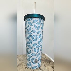 Leaf Pattern Travel Mug - Blue and White